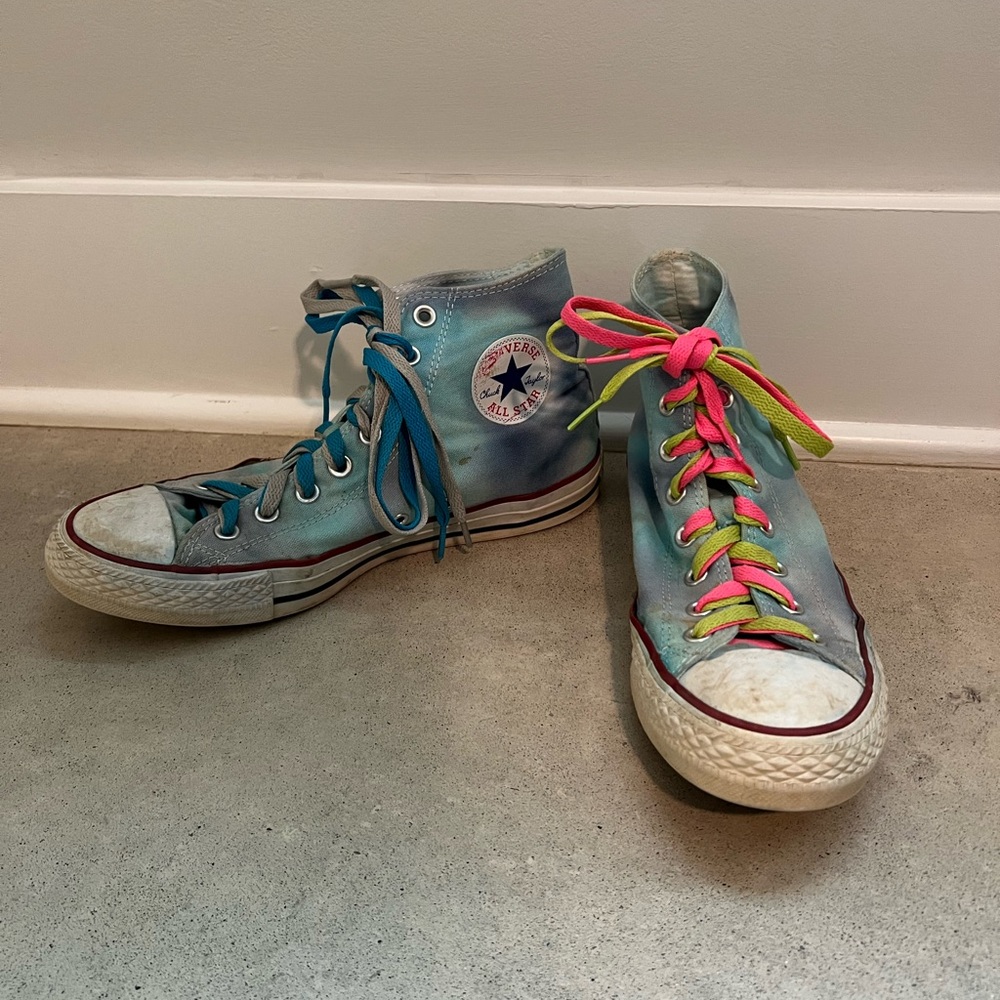 Converse